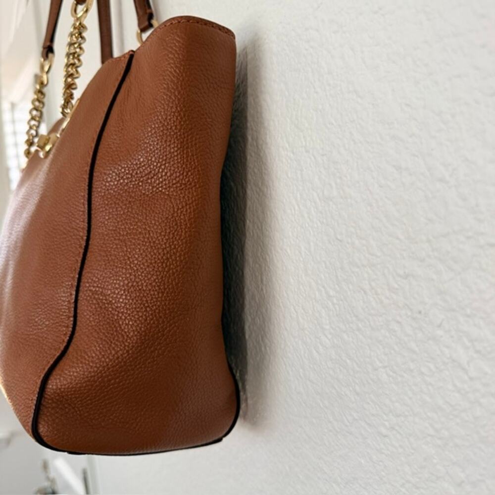Coach Turnlock Gold Chain Tote Saddle Brown Polished Pebble Leather Gold No Tag - Picture 11 of 16